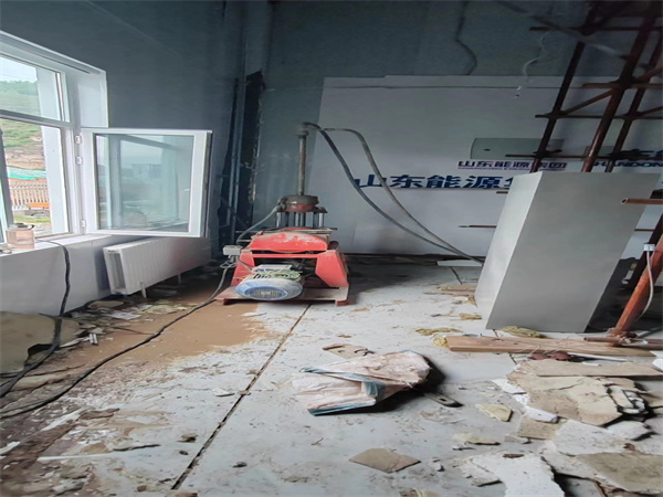 台儿庄地基基础下沉墙体裂缝加固注浆顶升施工